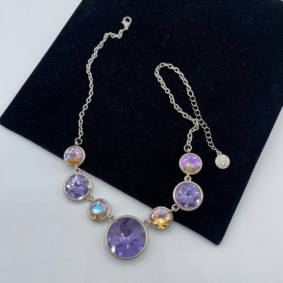 BILL Blass Rivoli Purple Rhinestone Gun Tone Necklace - Picture 4 of 6